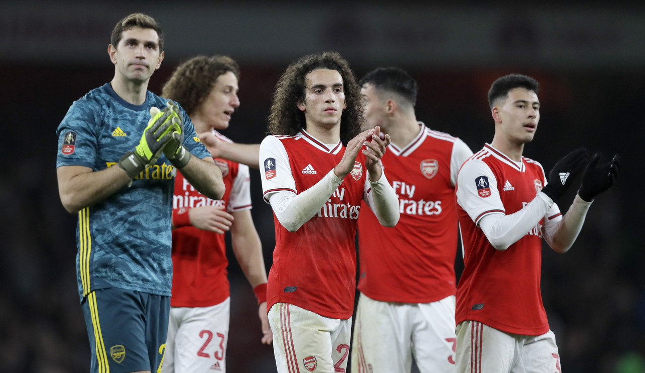 可惜了！WOL不敌PRX掉入败决，遭遇战术大师FNC，有点难啊