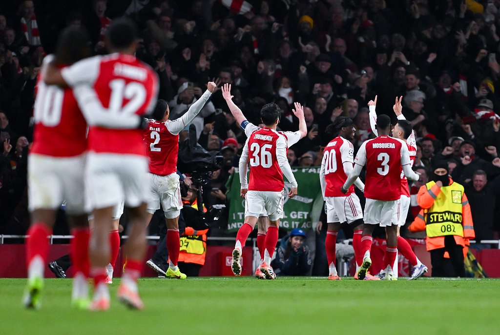 广东上半场43比38浙江 徐杰复出砍11分