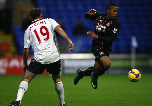 上海久事主场战胜浙江方兴渡