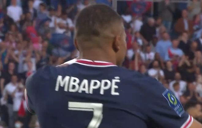 李弘权18+8张镇麟16分 上海复仇广厦豪取7连胜