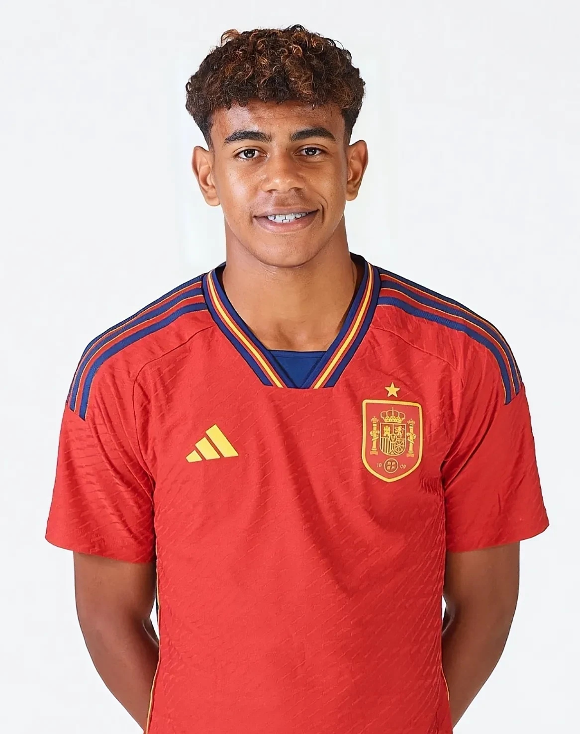 花叮网自研端游《墨湘前传》开启不删档测试，经典武侠IP重现辉煌