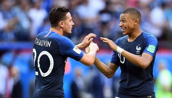 《诸神竞技场》定档5月9日-众神集结，巅峰对决即将开启！