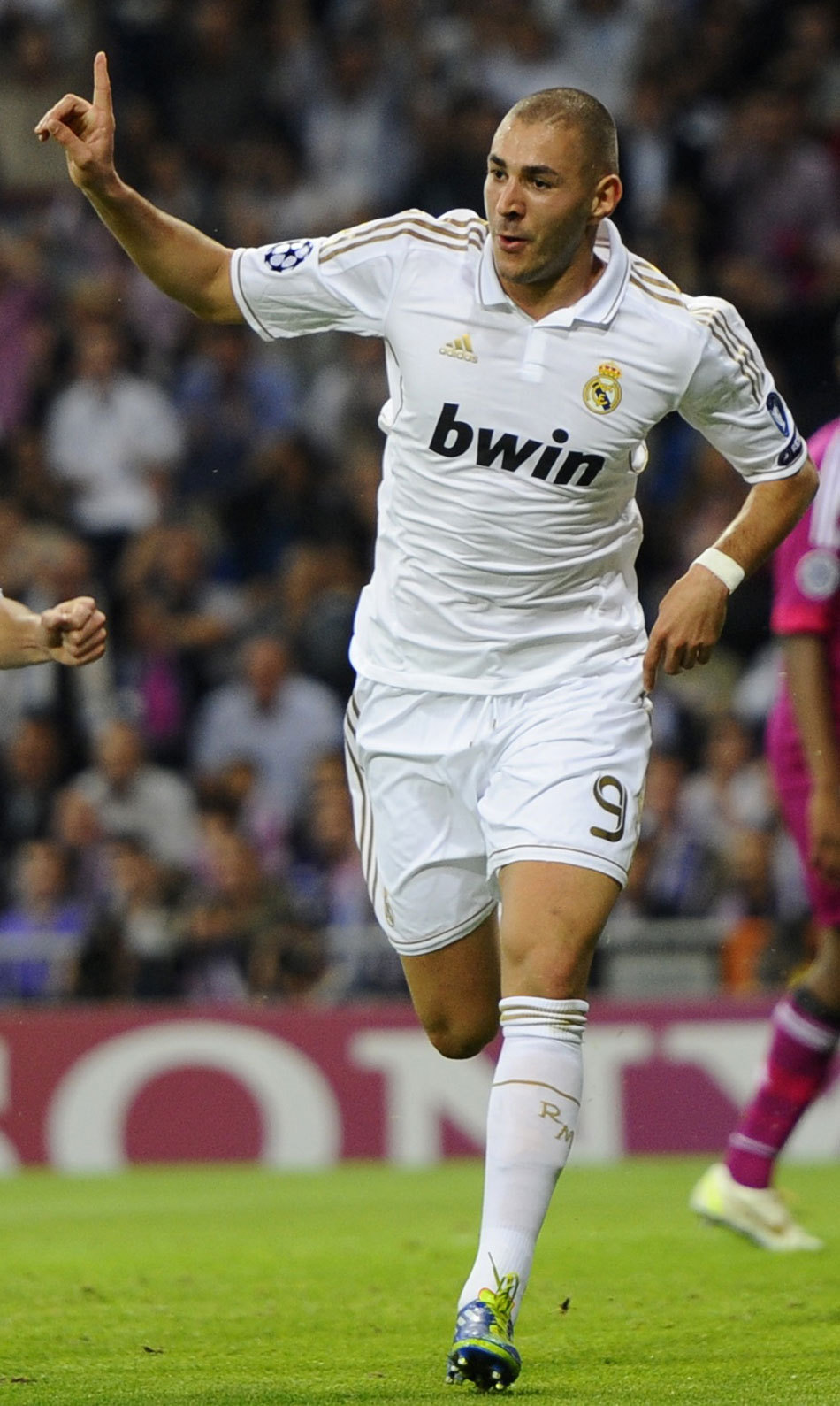 CBA最新积分榜！广东翻盘升至第3，辽篮跌至第10，北京跌出四强