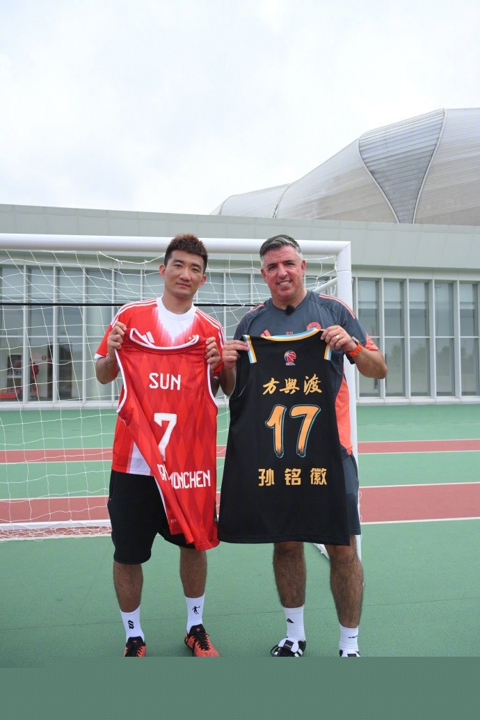 U23国足vs泰国名单出炉 中超球员领衔首发