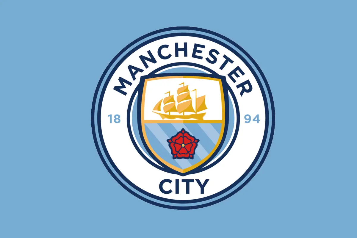 《自由篮球》能力值服饰焕新上线，圣诞潮装、活动喷漆福利好礼享不停！