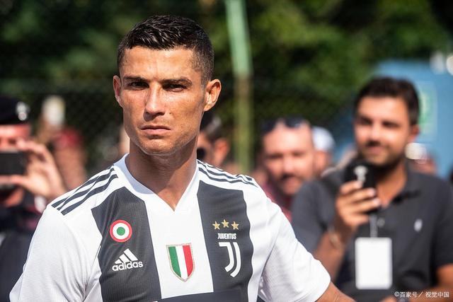 古德温抢断妙传 张镇麟空接暴扣得手